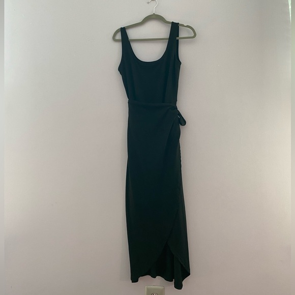 Summer Sleeveless Solid Split Front Bodycon Midi Tank Dress with Belt - Picture 6 of 6